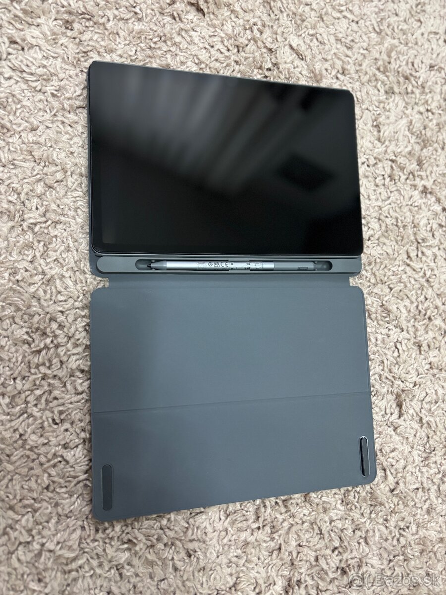 Predám tablet Lenovo TB330FU - 2