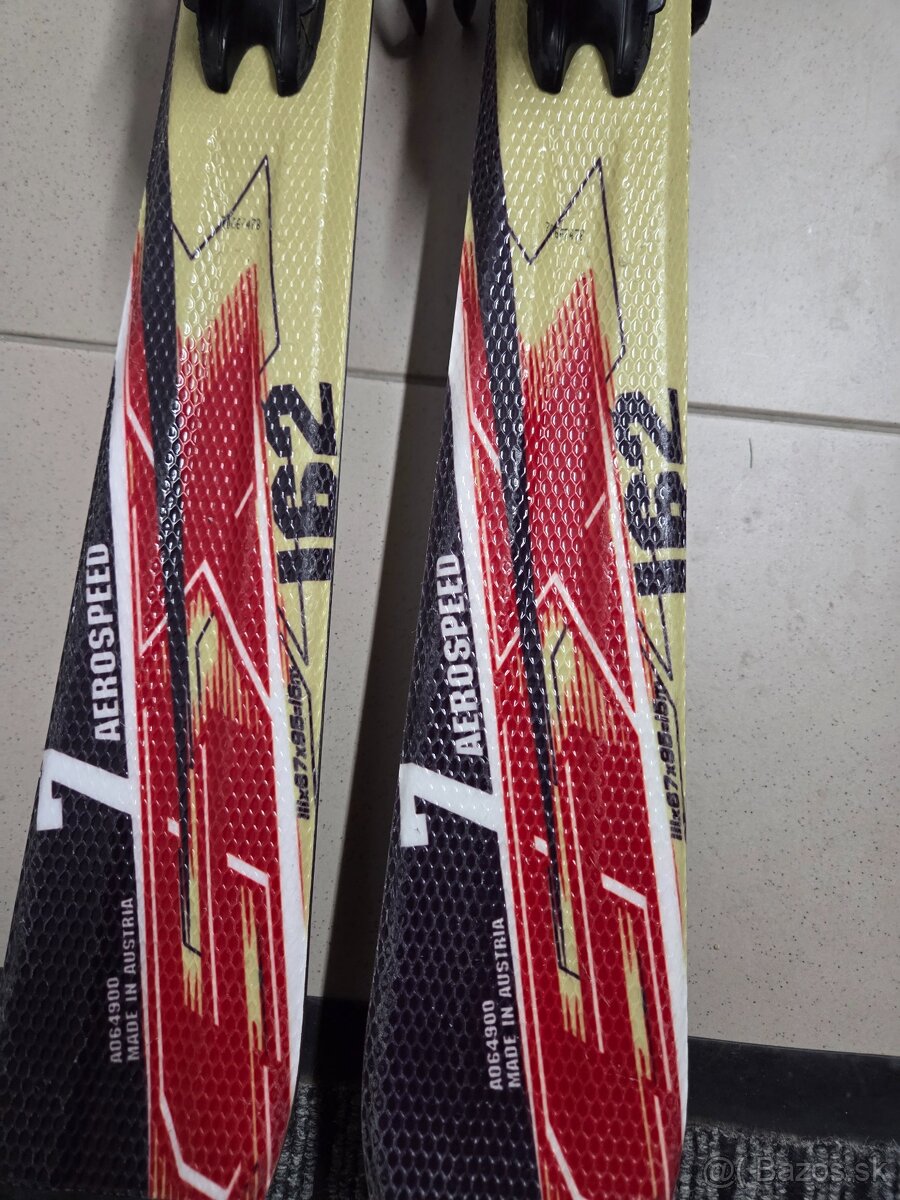 Atomic 160 lyže lyžiarky palice. - 2