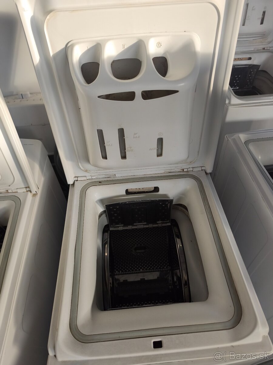 Práčka Whirlpool z vrchu plnená - 2