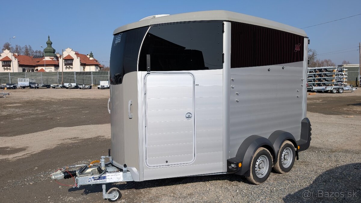 Prives na kone Ifor Williams HBX511 - 2
