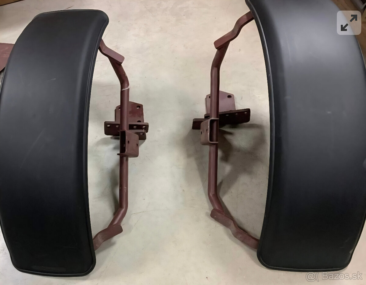 Predam zadne blatniky traktor Zetor - 2