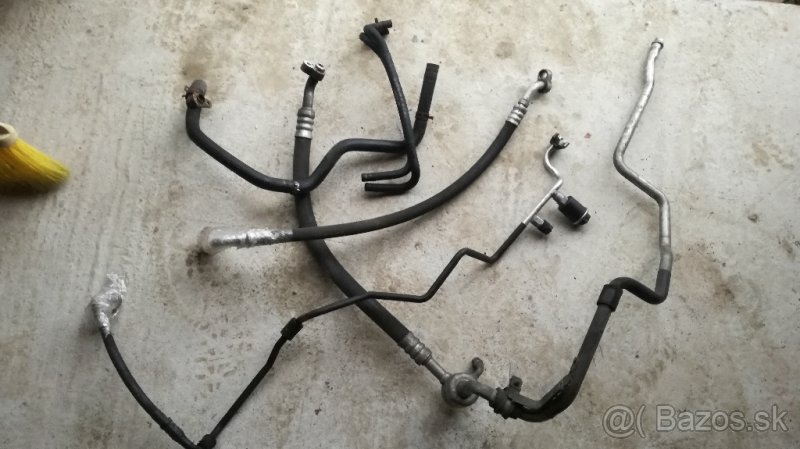 Škoda Octavia 1 1.8 turbo benzin r.99 - 2