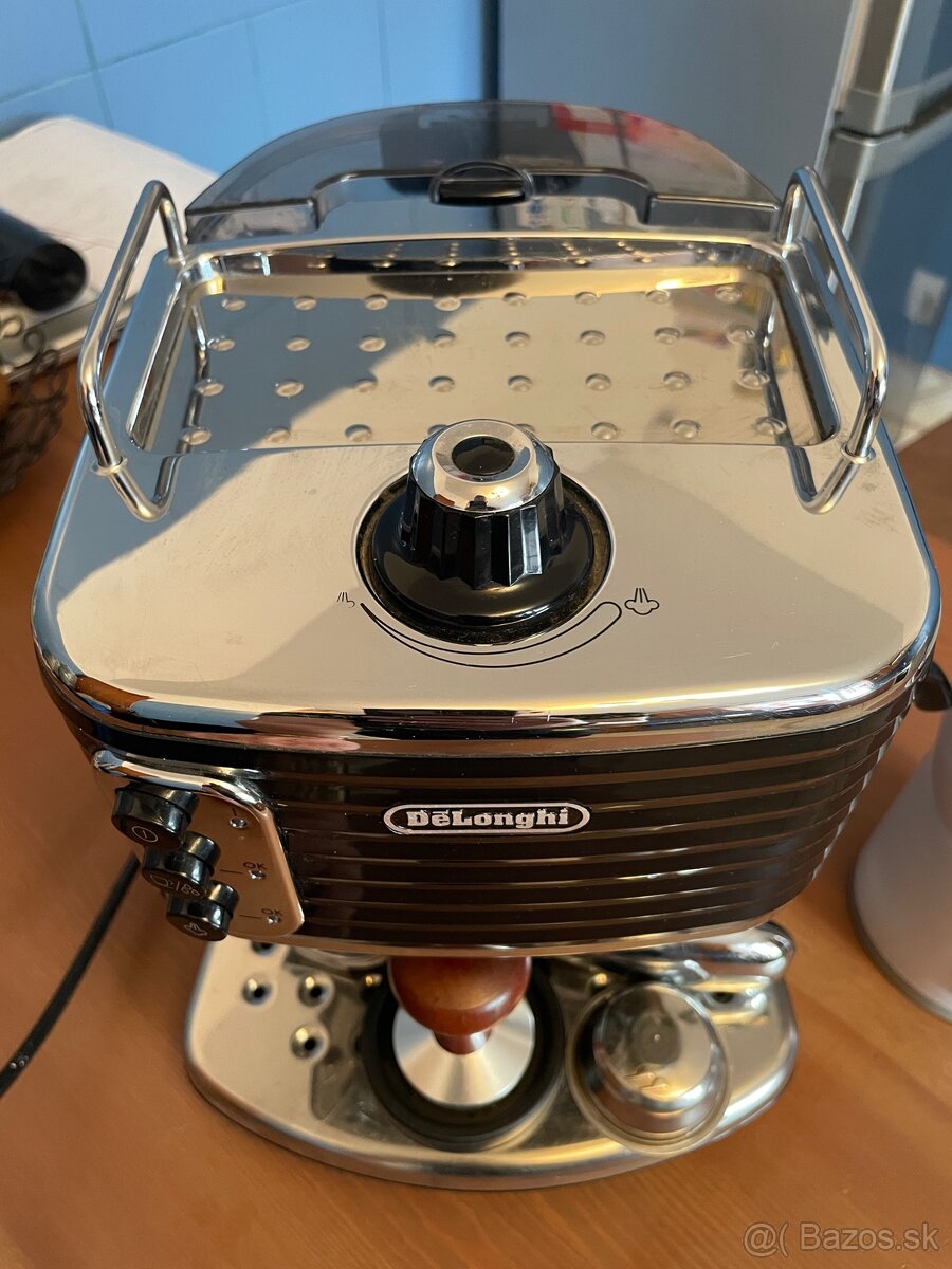Predám pákový kávovar Delonghi - 2