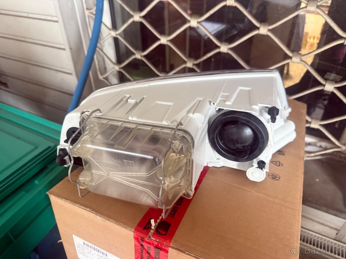 Lave predné svetlo - 2