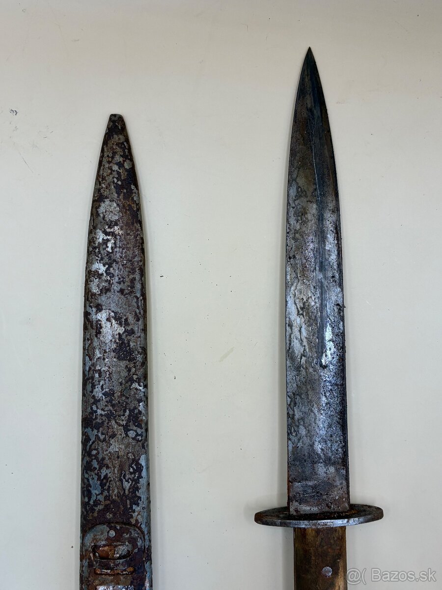 Rakusko uhorkský útočný nôž - 2