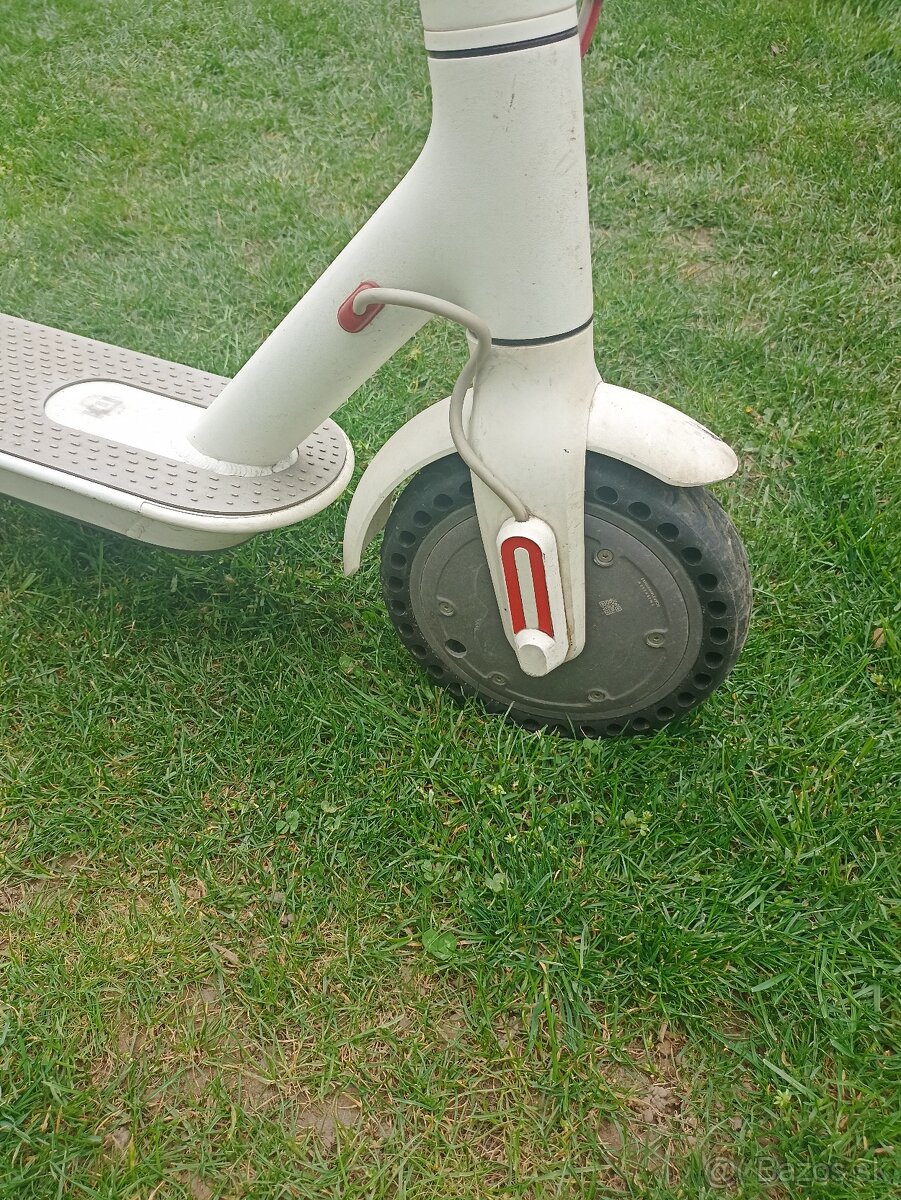 Xiaomi Mi Electric Scooter 2 - Stále aktuálne - 2