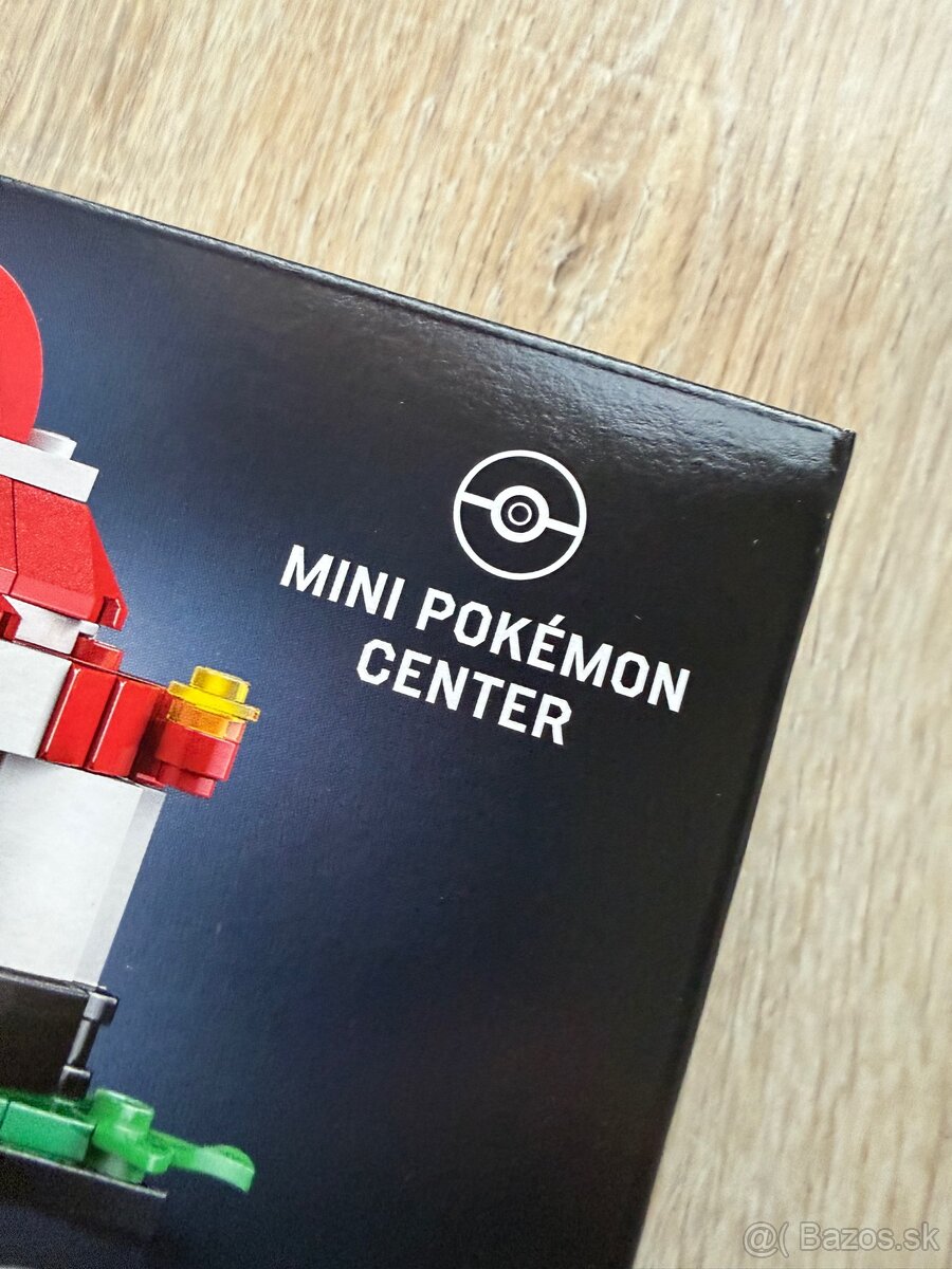 40911 LEGO Mini Pokémon Center - 2