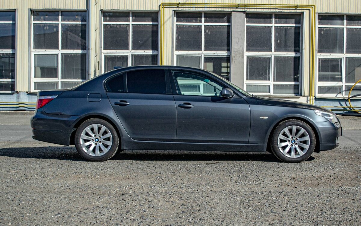 BMW Rad 5 525 i A/T - 2