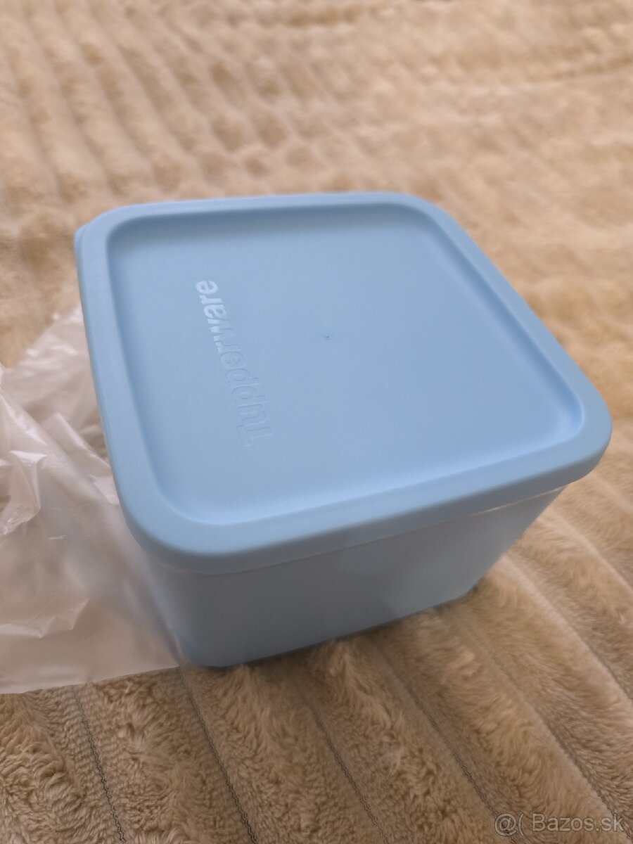 Tupperware kocka - 2