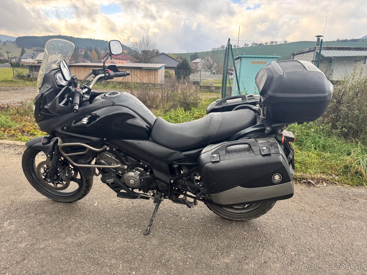 Suzuki v-strom dl650 - 2