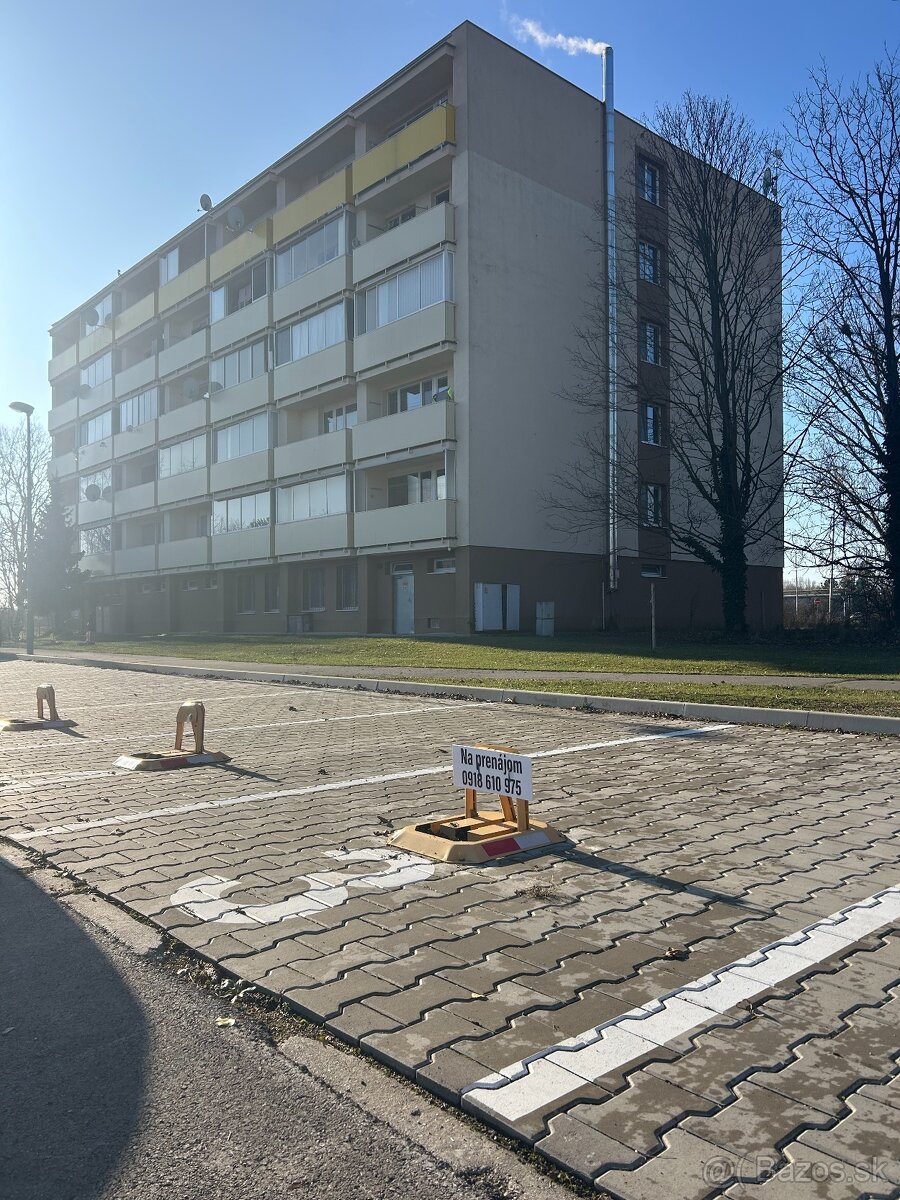 Parkovacie miesto Piešťany - 2