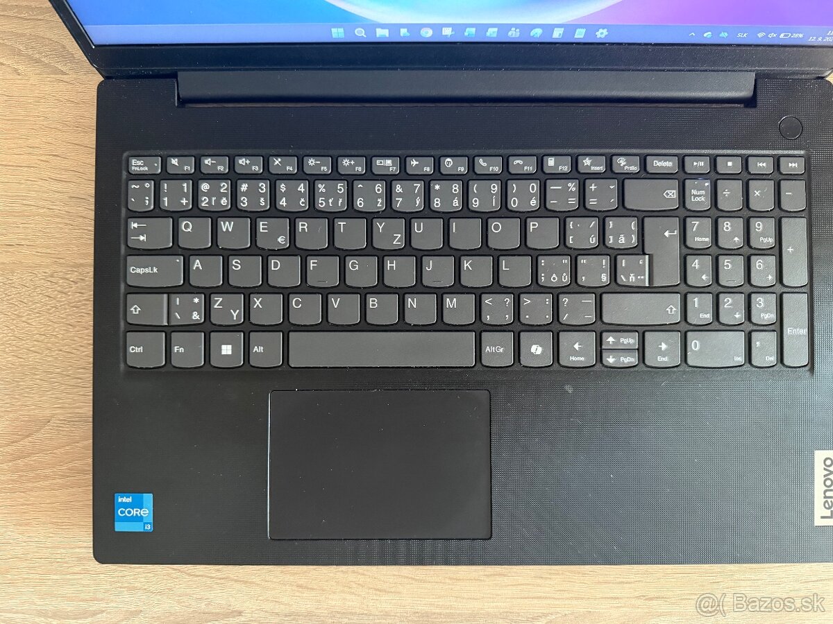 Lenovo V15 G5 - 2