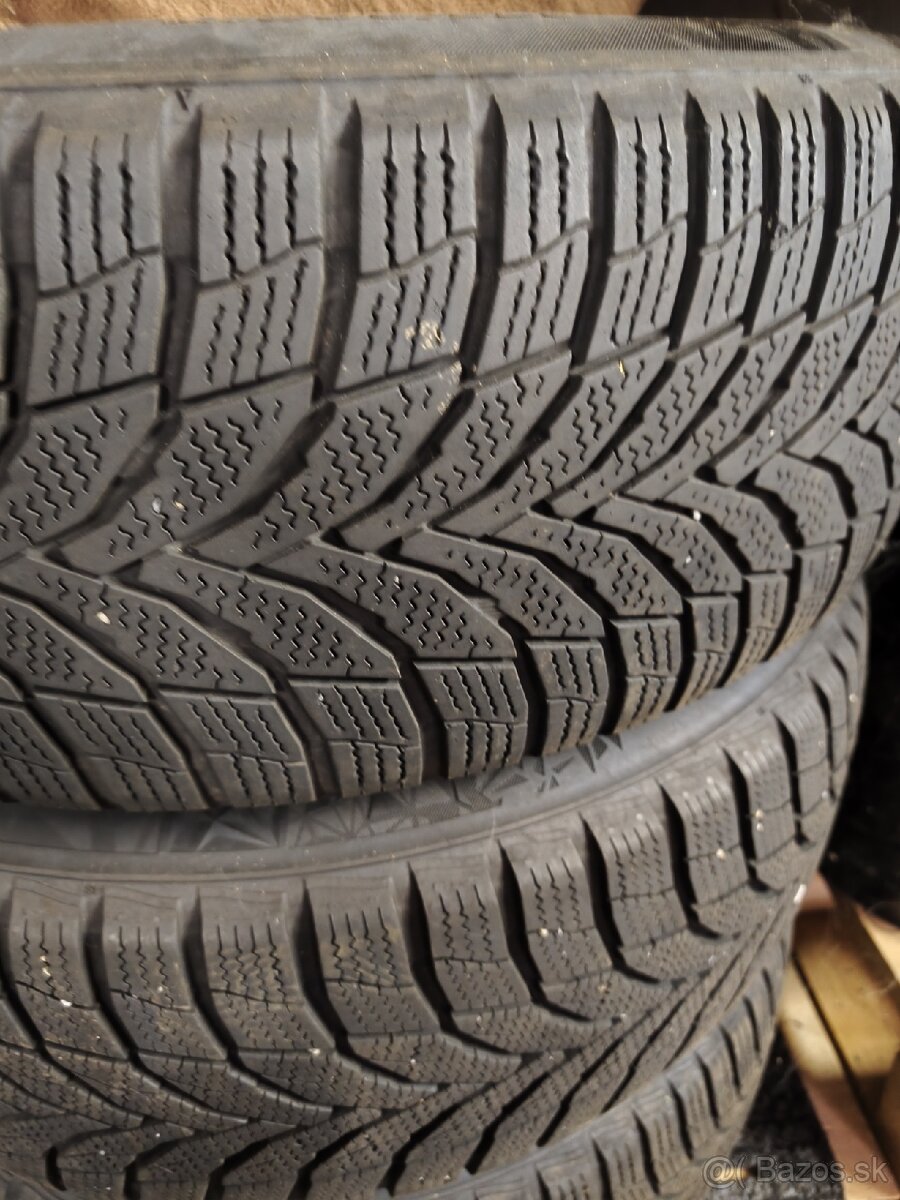 Zimné pneu 225/60 r 17 - 2