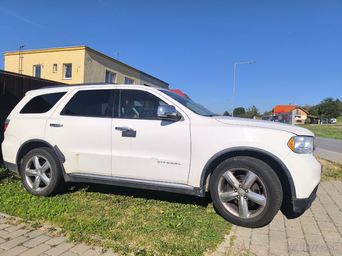 Dodge Durango  3.6   Citadel  Nepojízdné Uh. Hradiště