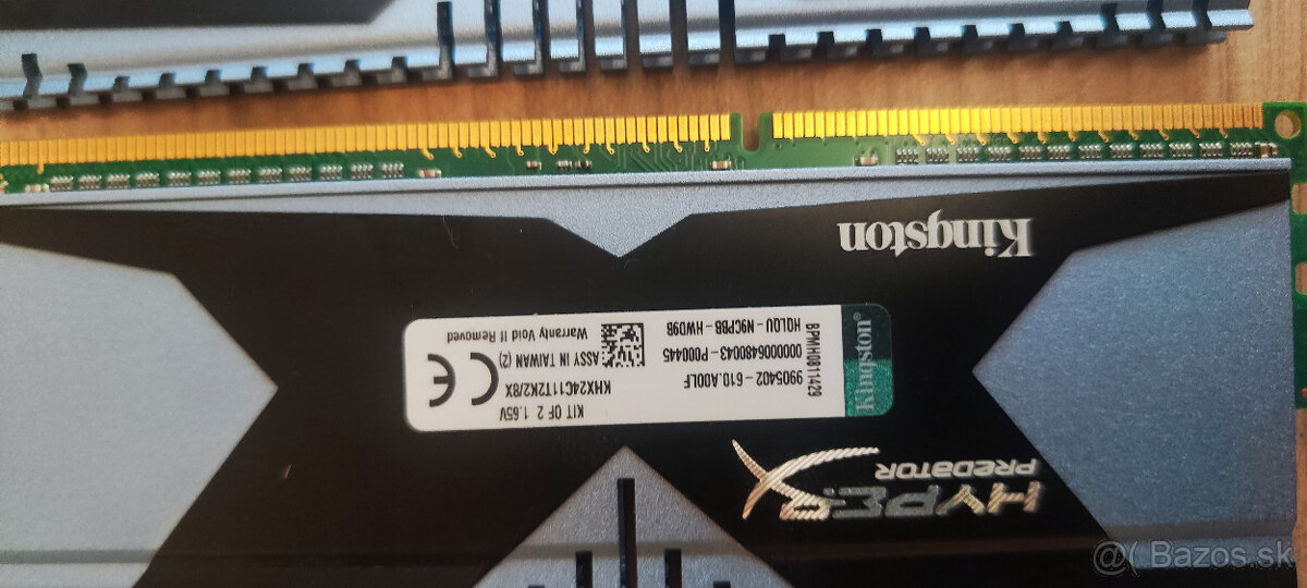 Kingston HyperX Predator 8 GB (2x 4 GB) 2400 MHz DDR3 - 2