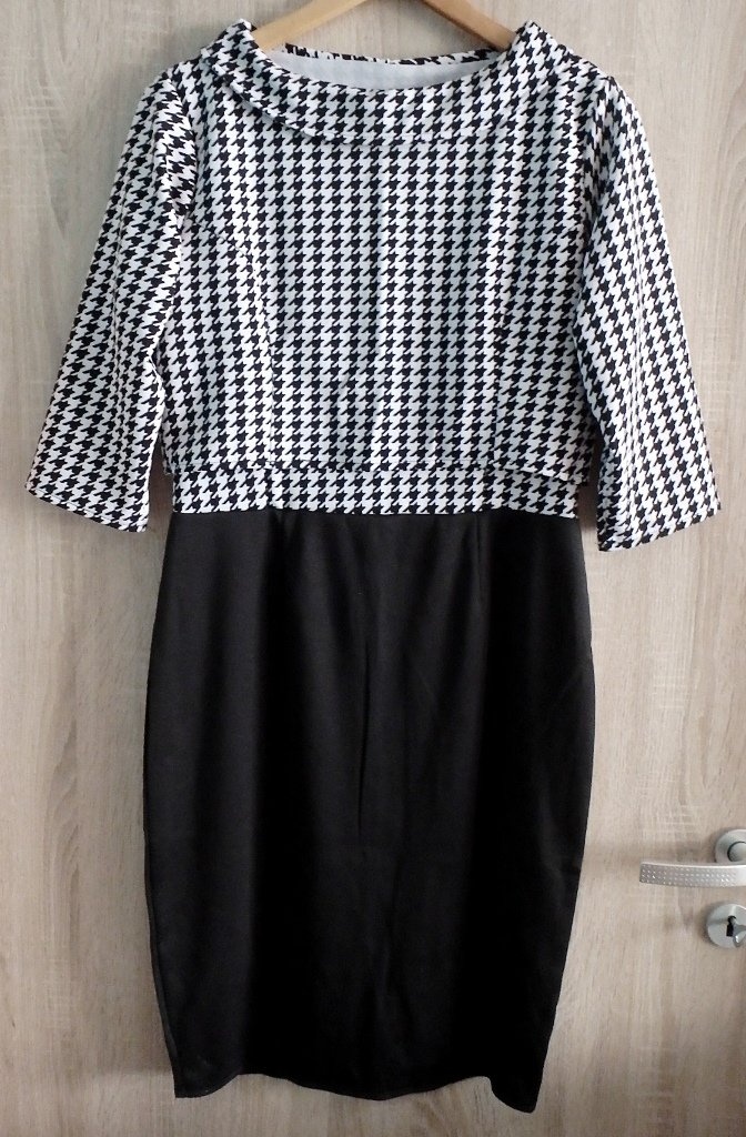 PeeKaBoo Čierno-biele vzorované šaty + crop top - 2