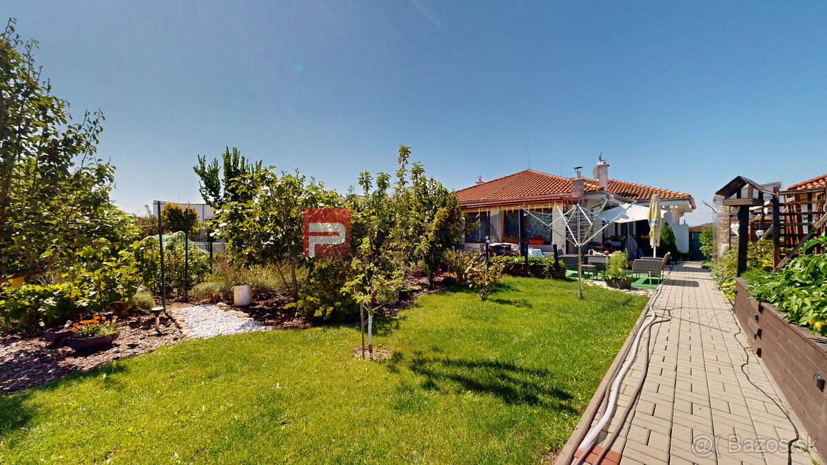 PREDAJ 4 izbový bungalov Slovenský grob - Malý raj - 2