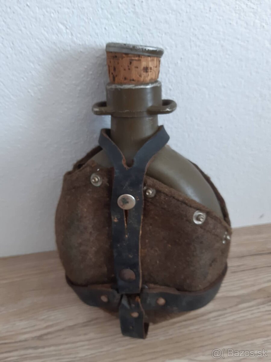 vojenská fľaša - 2