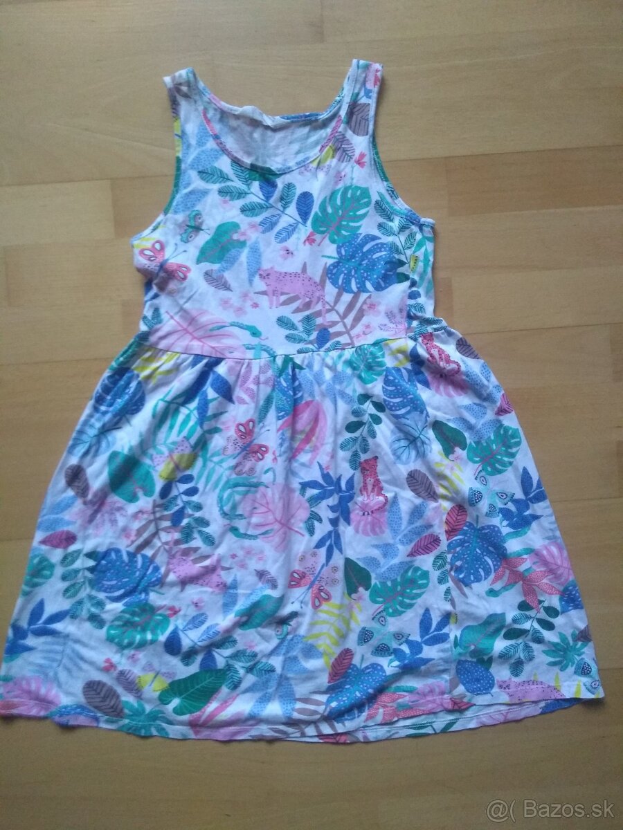 Balik pre dievca letne veci v 134-140 - 2