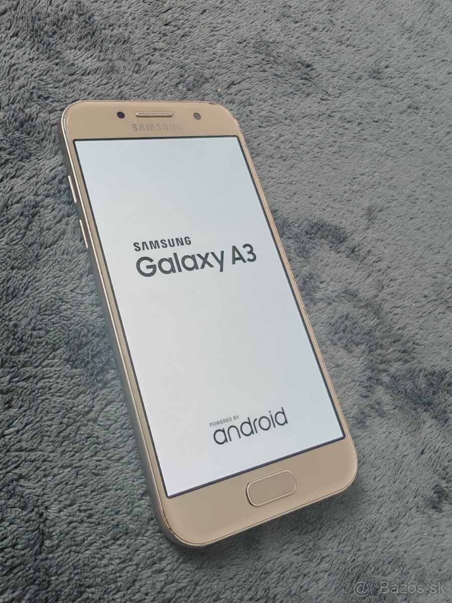 Samsung Galaxy A3 2017 gold - 2