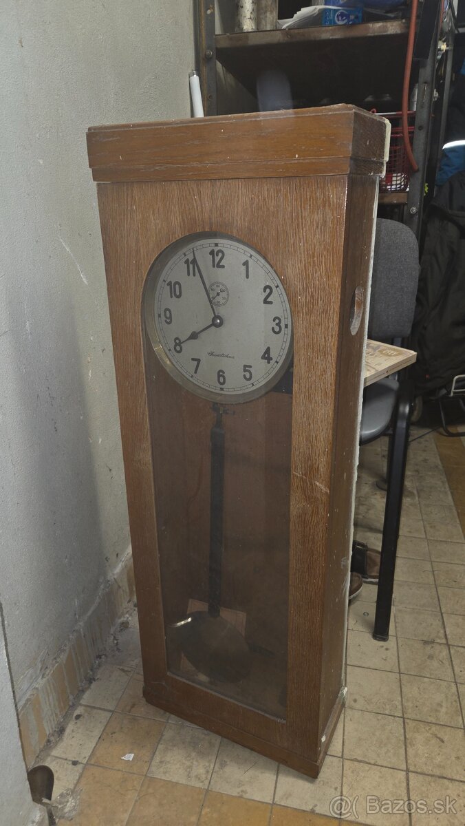 Starožitné hodiny Chronotechna. - 2