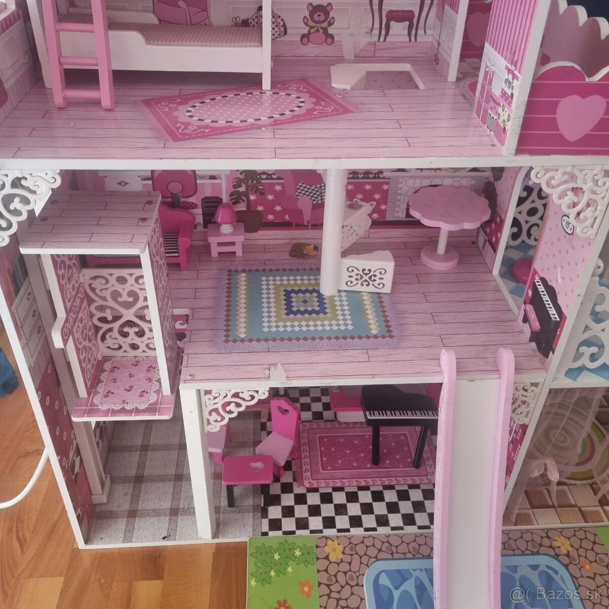 Barbie domček - 2
