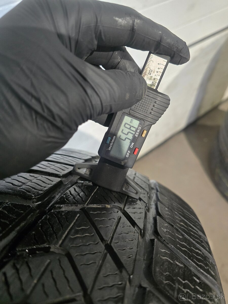 Zimné Pneu Michelin 225/55 R17 - 2