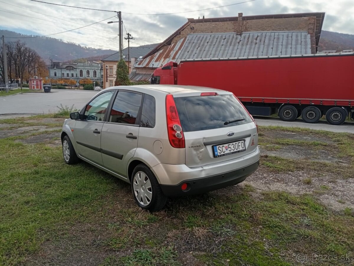 1.4 55kw tdci 2009 117000km - 2