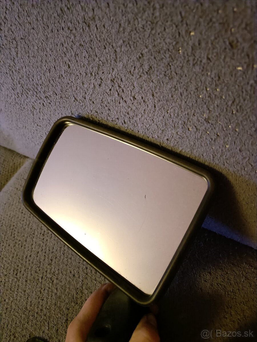 Staré spätné zrkadlá škoda 105,120 - 2