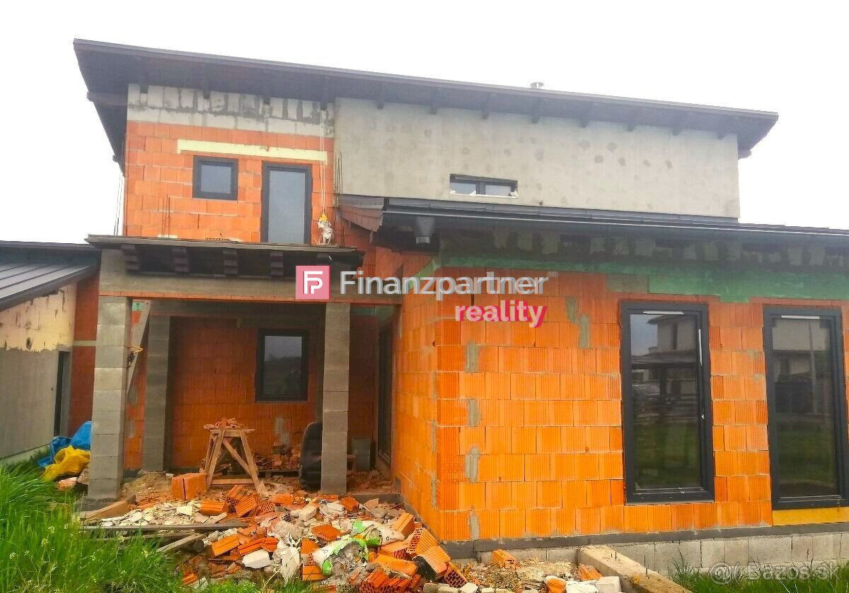 Novopostavený rodinný dom - Ožďany - 2