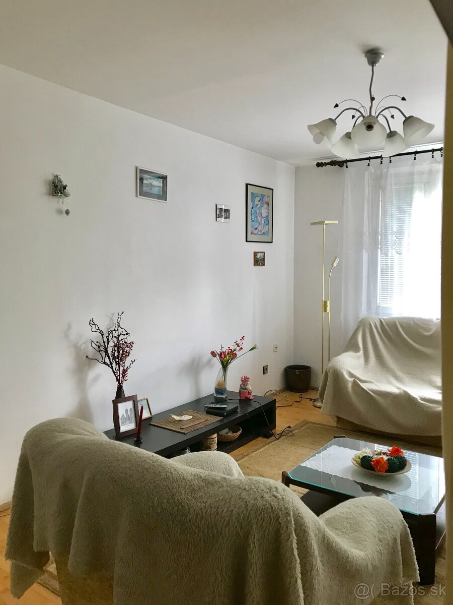 Na prenájom : Kompletne zariadený 3 izbový byt pri Tescu na - 2