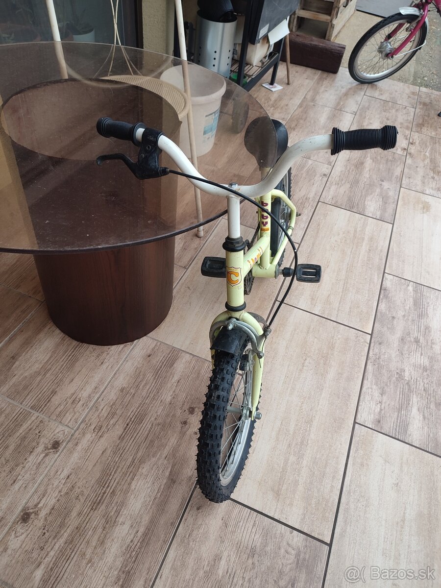 Dievčenský bicykel - 2