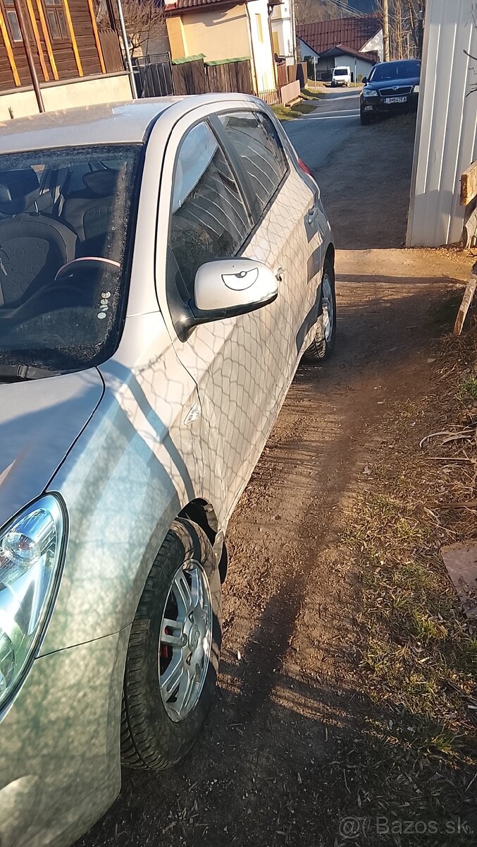 Predám Hyundai i20 - 2