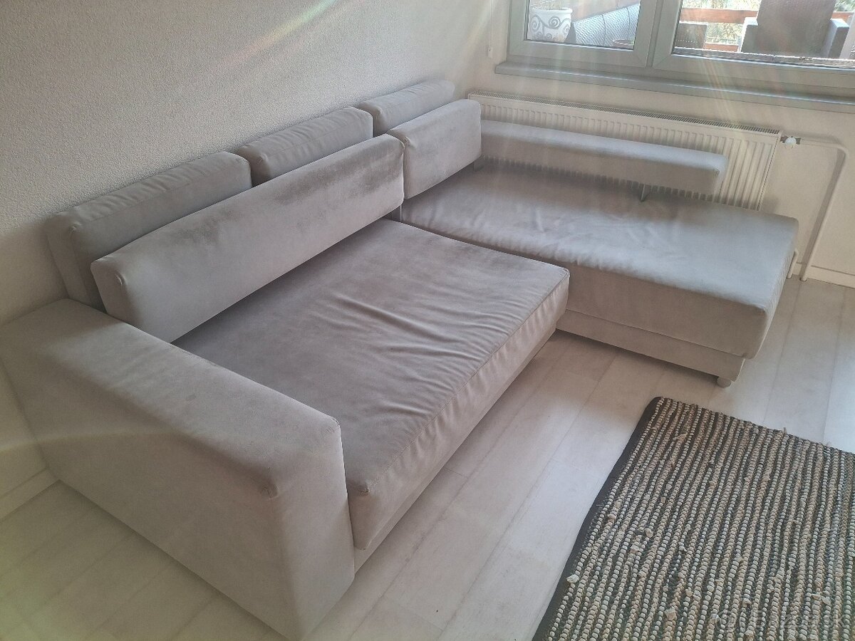 Na predaj rohovy gauc - 2