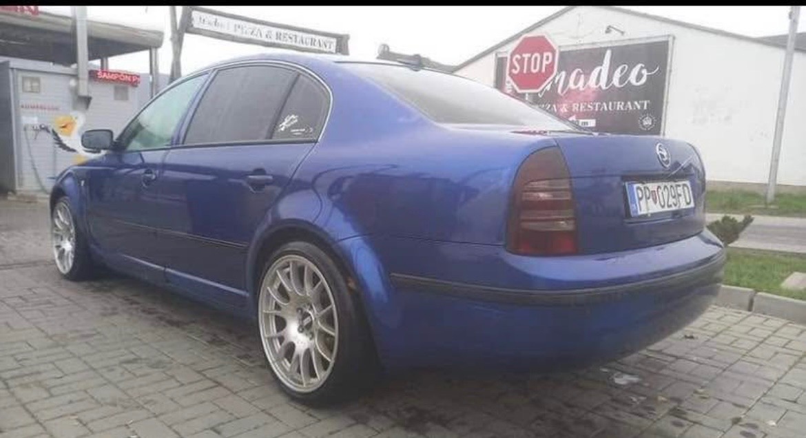 Škoda superb - 2