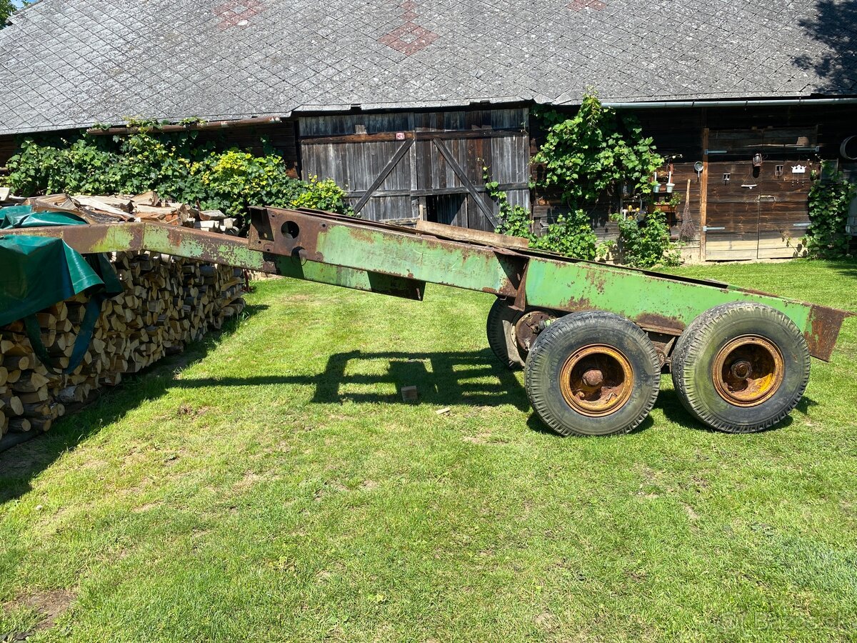Predam vlečku za traktor - 2