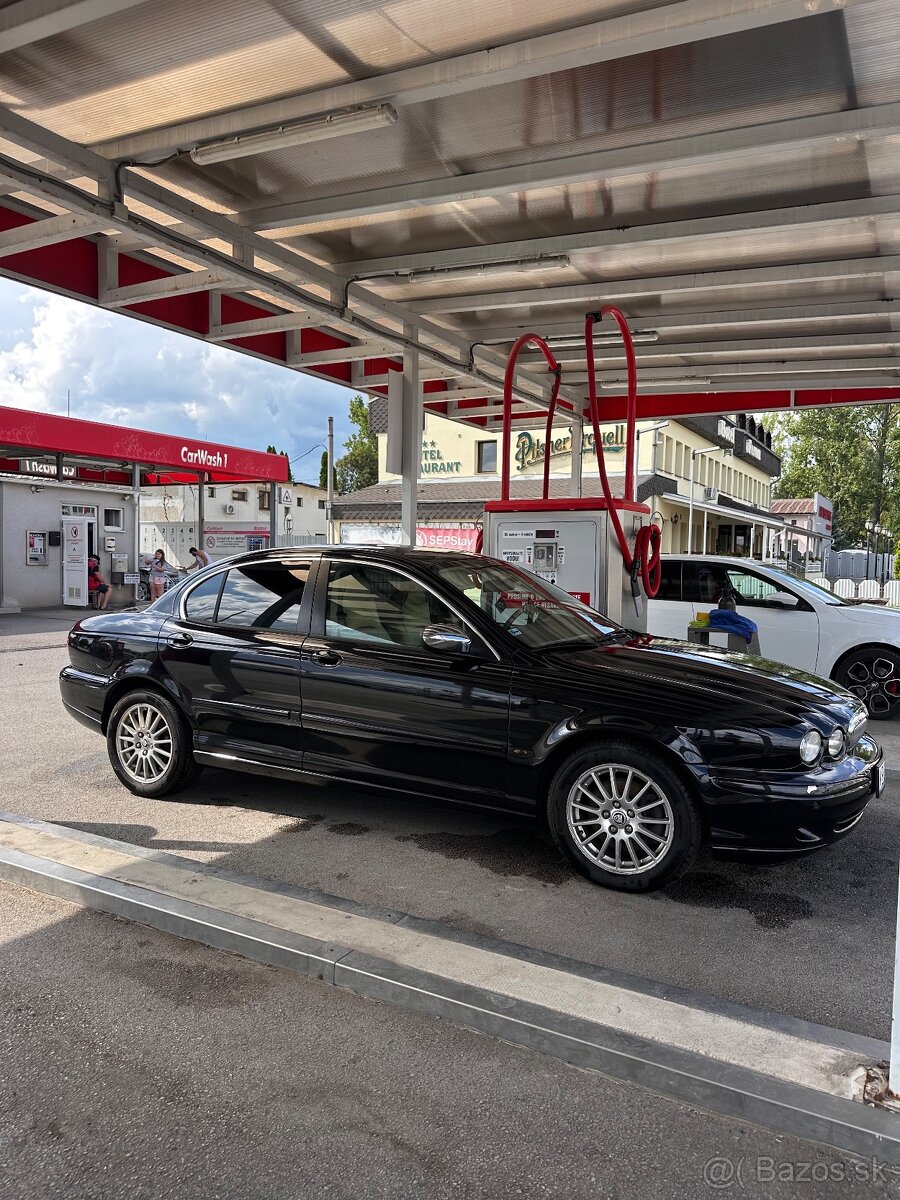 Jaguar x-type 2.2d 114kw - 2