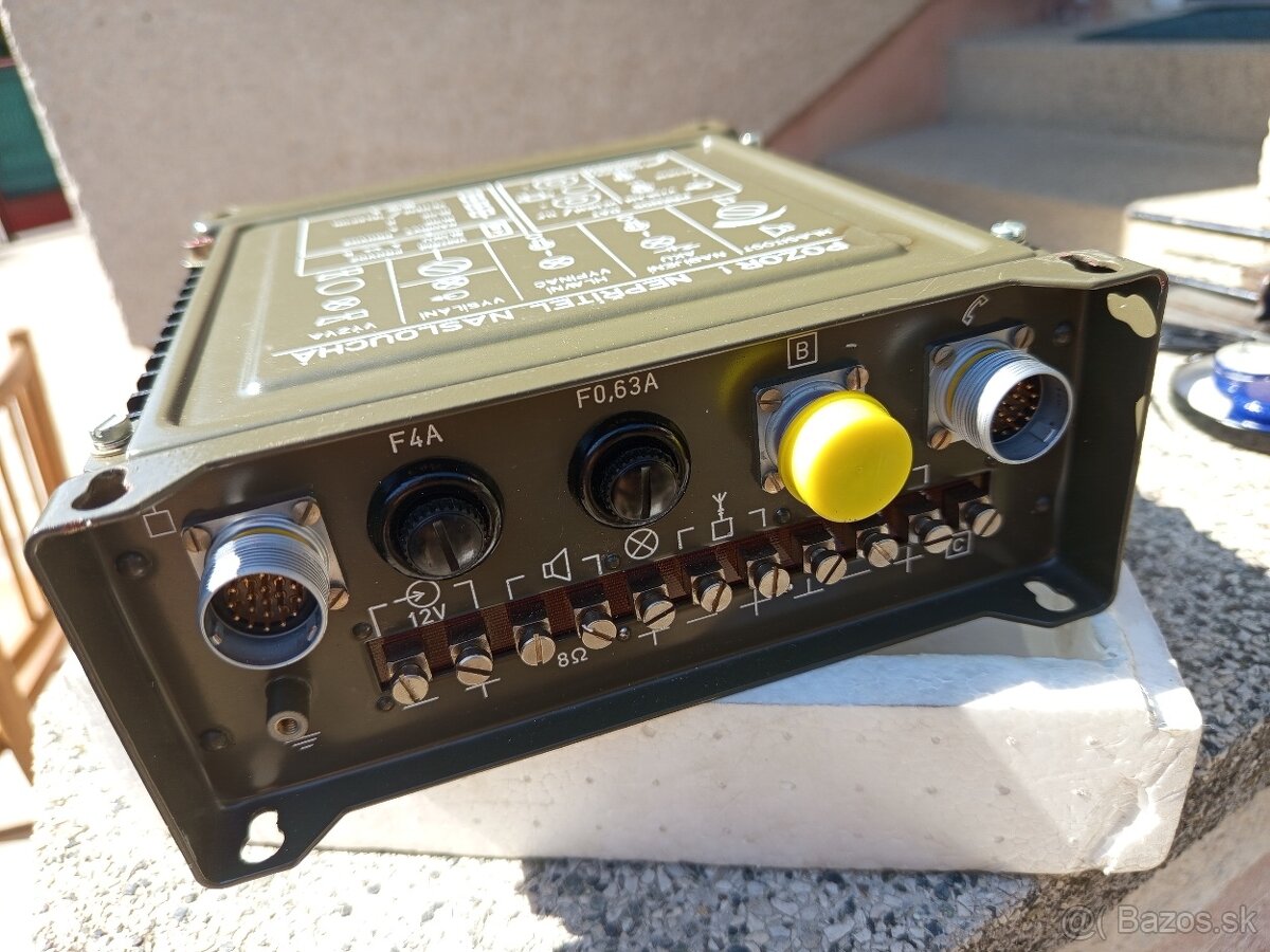 Radiostanica rf 10 blok a - 2