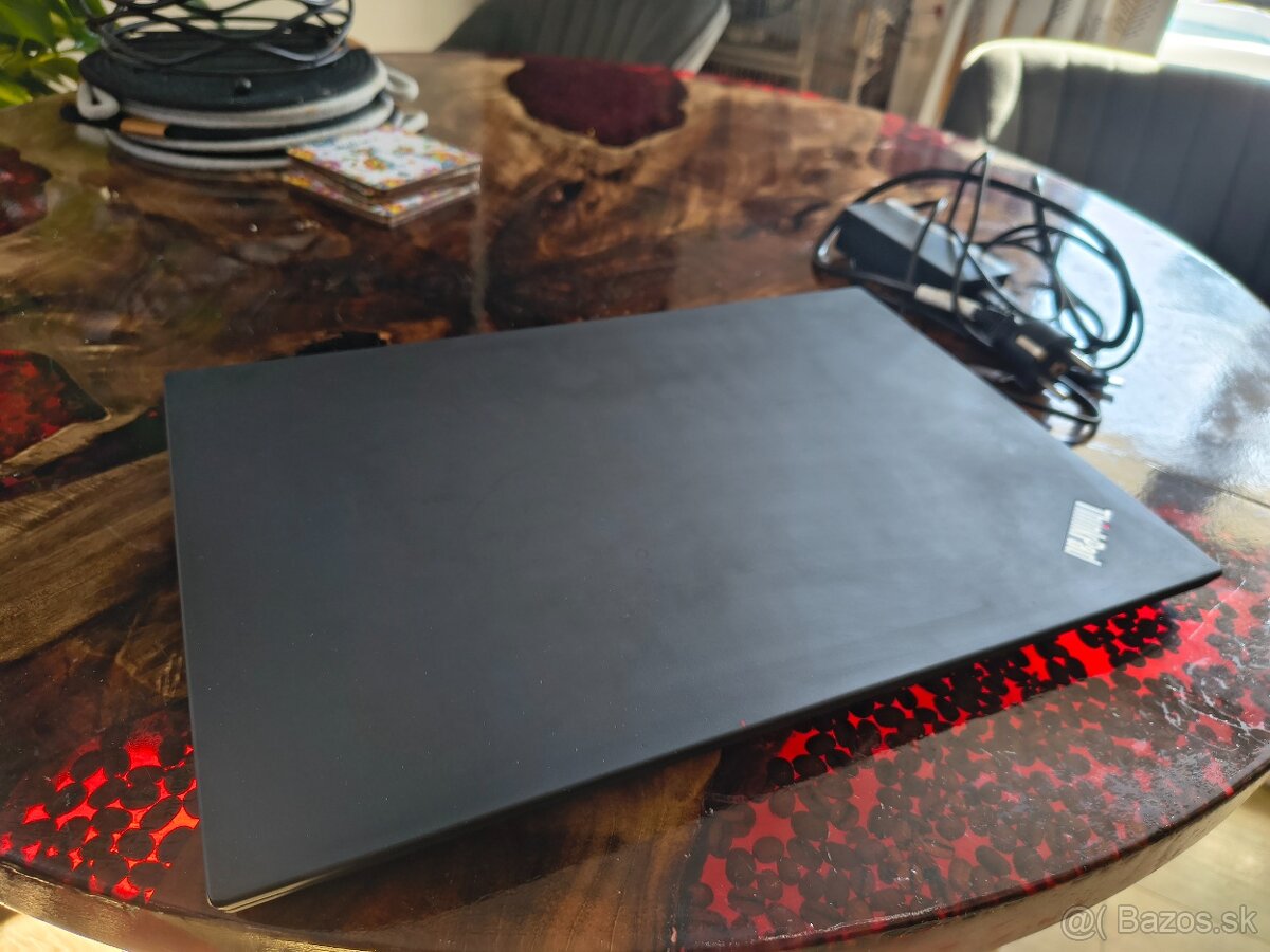 ThinkPad T15 Gen2 - Nová klávesnica - 2