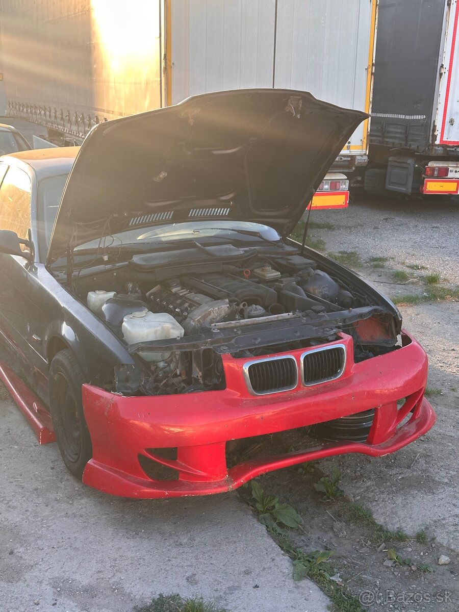 BMW E36 Coupe M50B25 bez TP a SPZ - 2