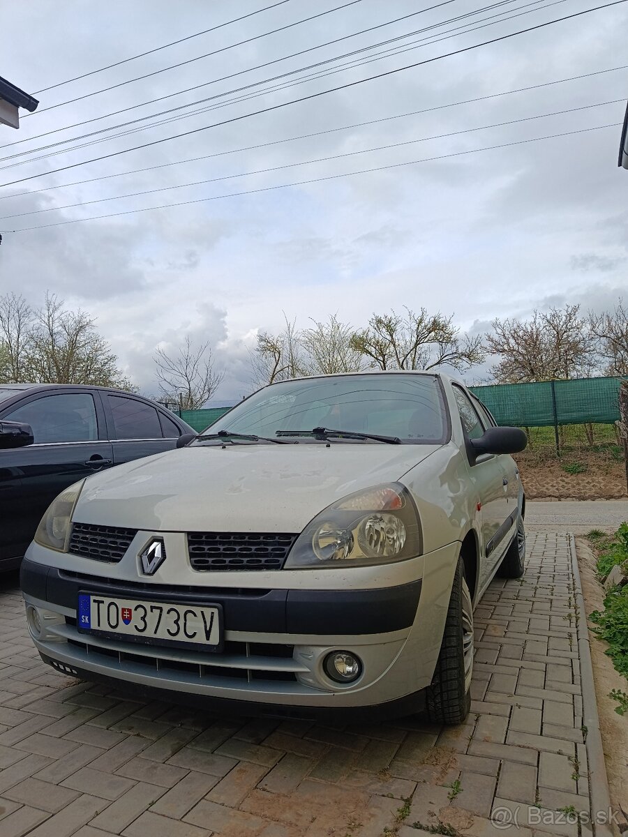 Renault Clio - 2