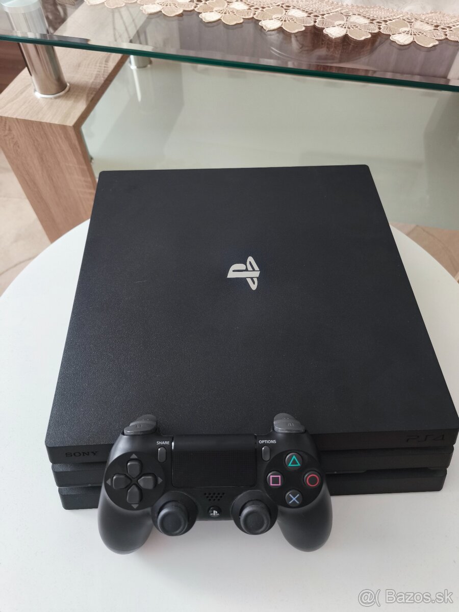 PS4 Pro 1TB - 2