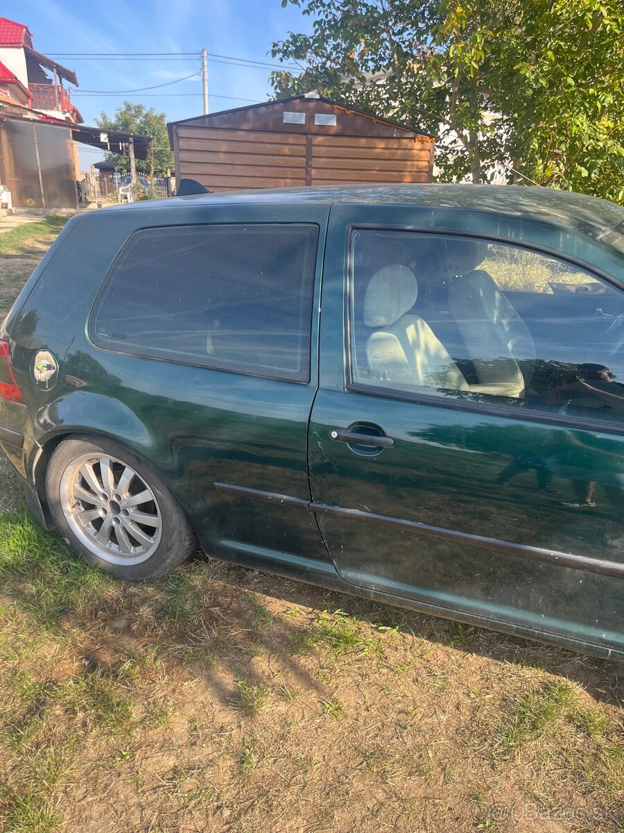Golf 4 rozpredam 1.9 81kw - 2