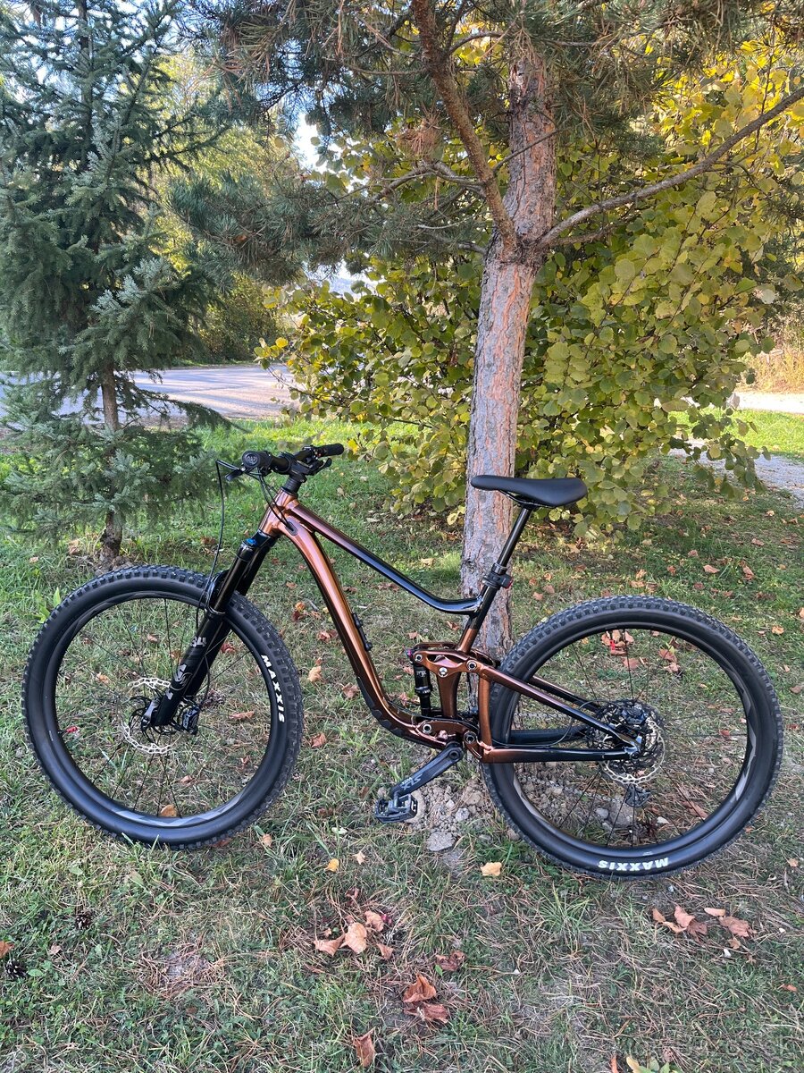 Giant Trance 29 - 2