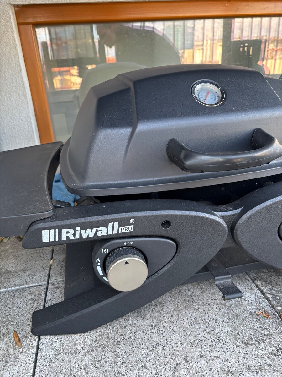 Plynový gril Riwall PRO RGG 20 Compact - 2