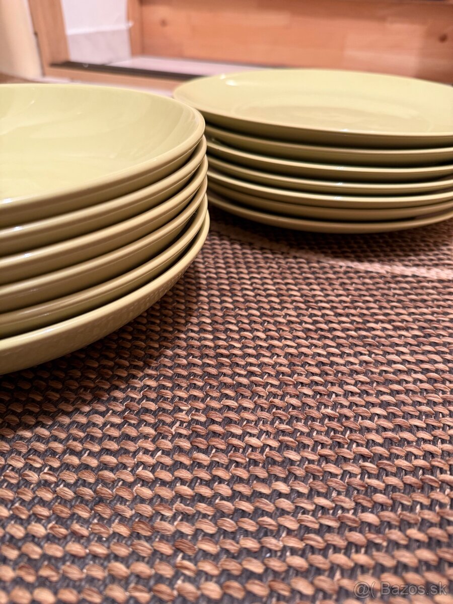 Predám sadu tanierov IKEA. - 2