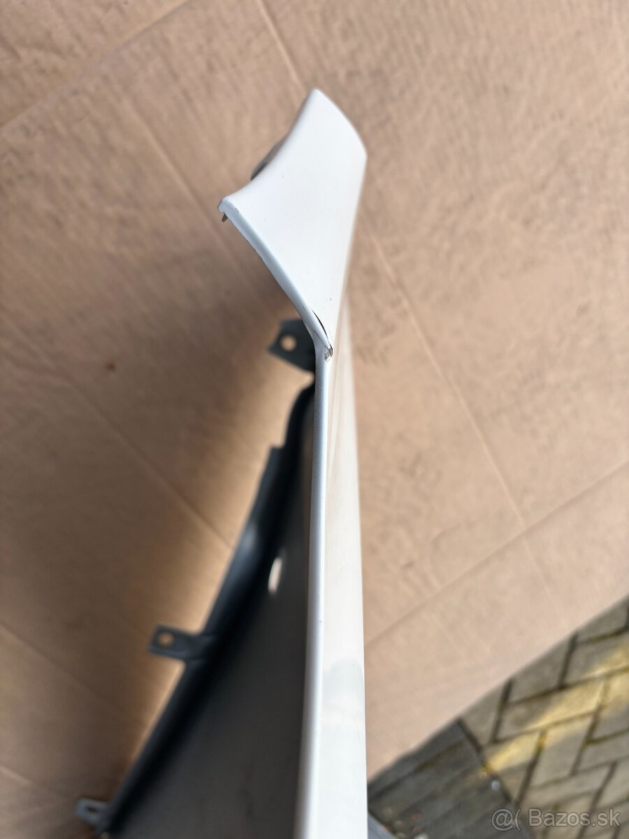 Lavý predný blatnik caddy V 5 2k7 - 2