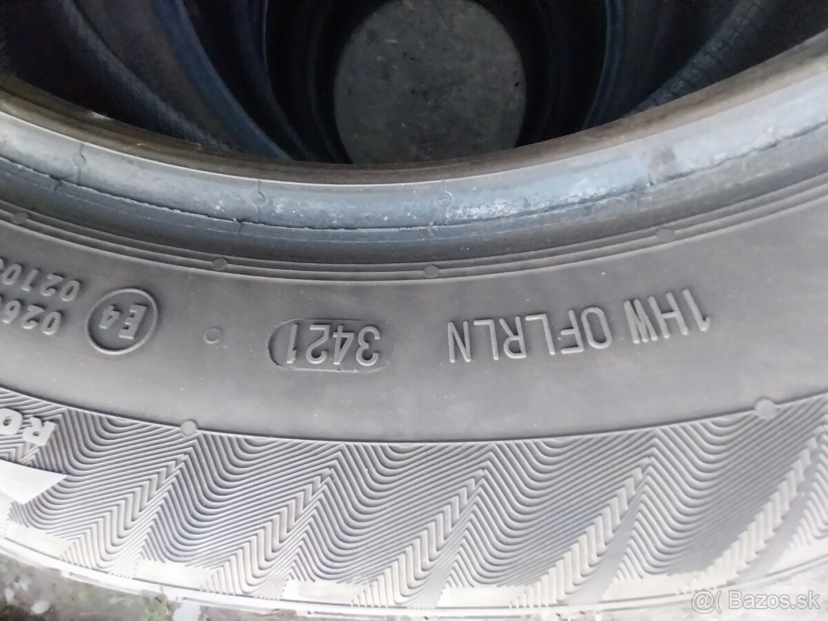 205/55R16 - 2