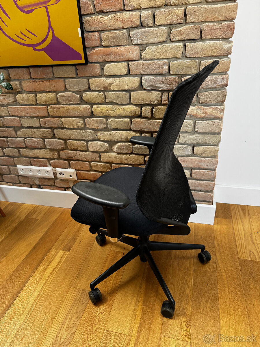 Predam kancelarsku stolicku - 2