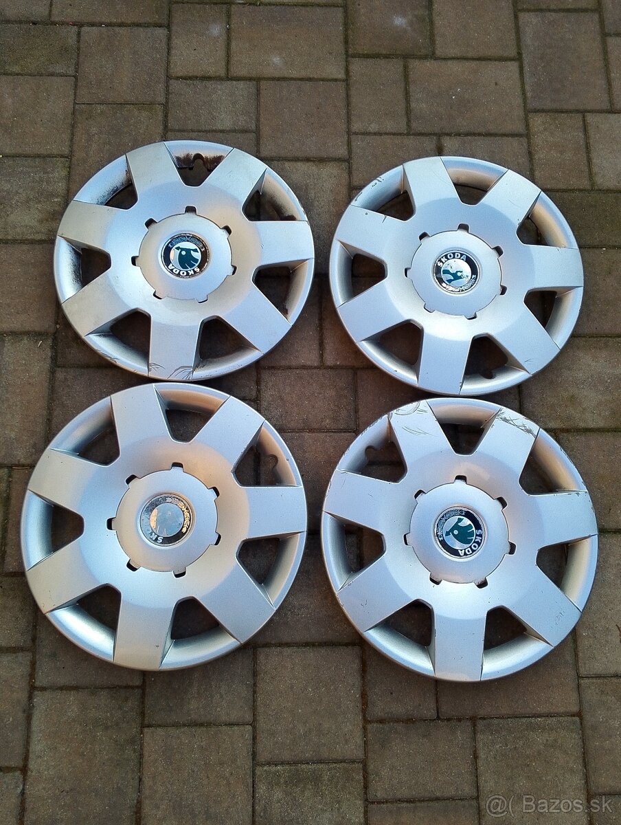 Predám puklice r 14 škoda - 2